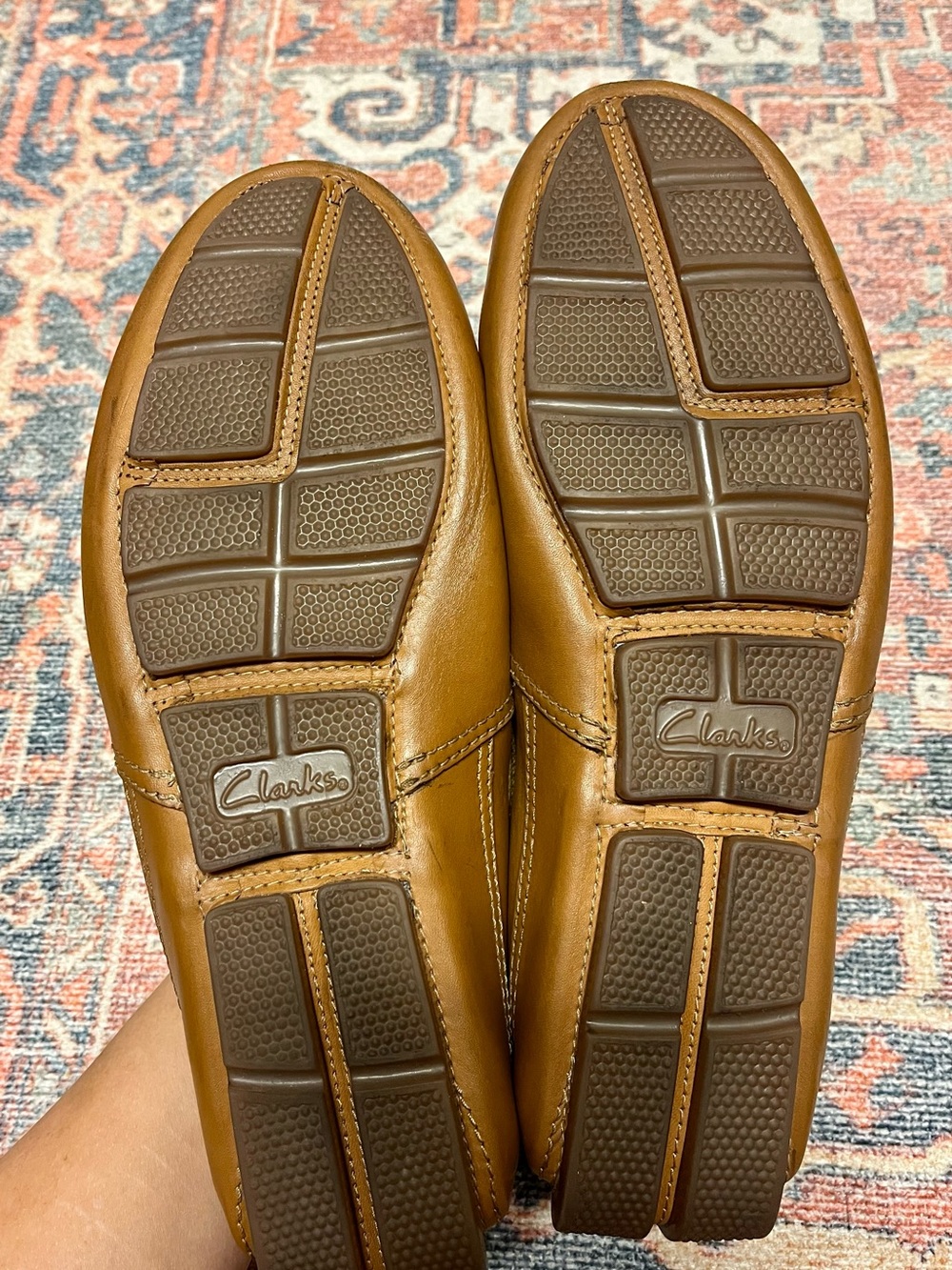 Clarks Men’s Markman Plain Leather Loafers - Picture 8 of 11